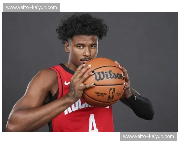 红色风暴碰撞铁血磨砺：火箭vs灰熊，谁才是西南赛区的未来真主？